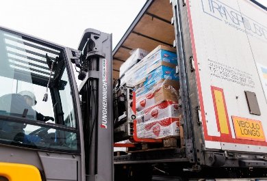 Transport darów z firmy Lingote Alumínios