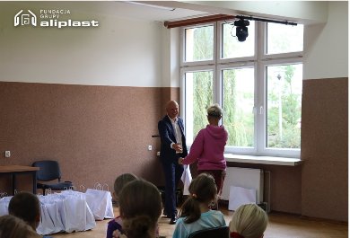 Wręczanie sportowych zestawów