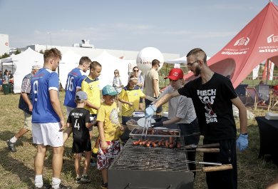 Turniej piłki nożnej "Podaj piłkę"