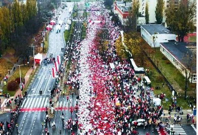 11 listopada z Aliplast Running Team
